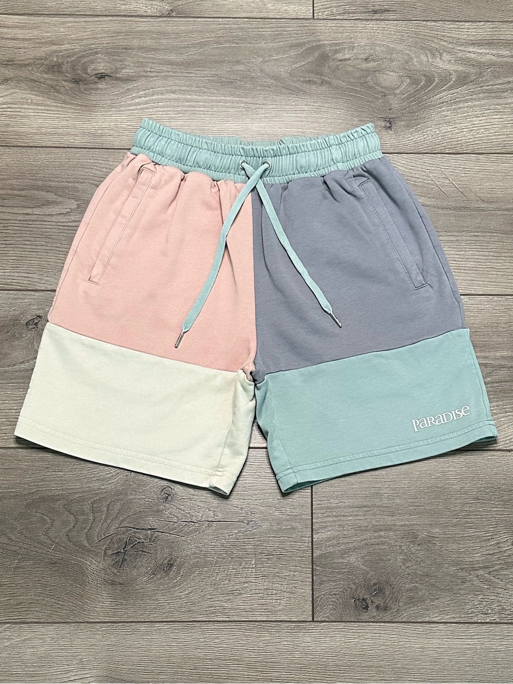 Paradise Lost‎ 7” Color Block Pastel Sweat Shorts Pink Blue Green Size Medium